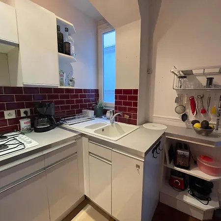 Montmartre Apartment *